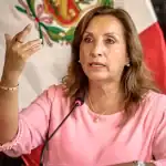 Peru, Loreto, política, mujer líder, gobernadora, Loreto Noticias, conferencia de prensa, autoridad local, declaraciones, gestión pública.