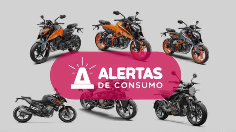 Infracción - Motorcycles fotográficas de diferentes modelos y colores, promoviendo alertas de consumo sobre seguridad y regulación en Loreto, Perú.